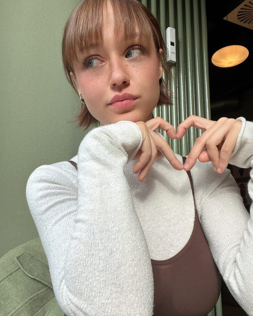 Sabrina Banks Biography: Life, Career & Net Worth 2025