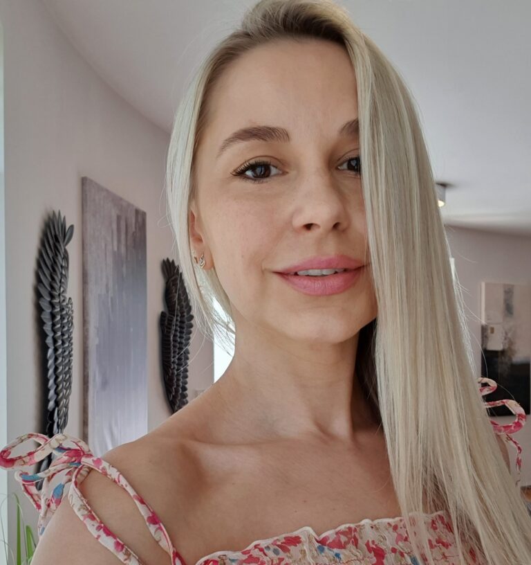 Lola Myluv Biography, Life, Career & Net Worth 2025