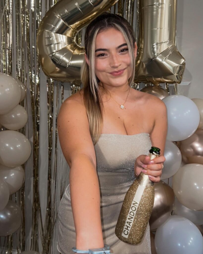 Amber Moore: Complete Biography, Age, Career & Net Worth