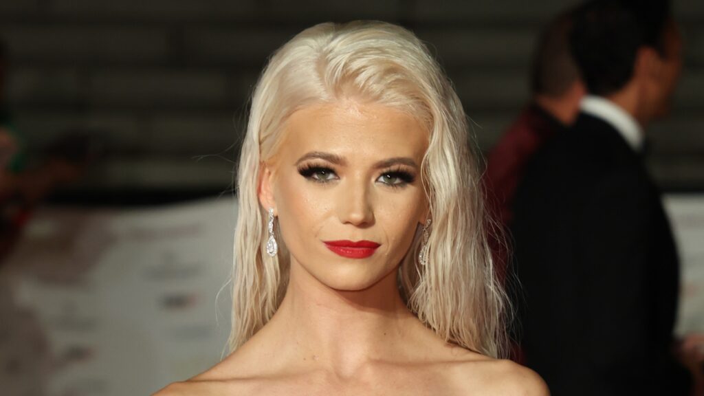Danielle Harold Bio: Age, Career, Boyfriend & Net Worth 2025