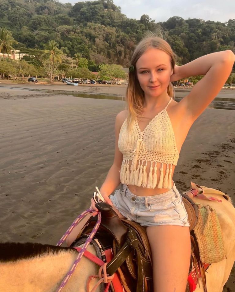 Natalia Queen: Complete Biography & Net Worth 2025