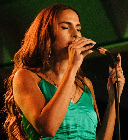 Snoh Aalegra Ethnicity A Deep Dive Into Her Roots, Life, and Career
