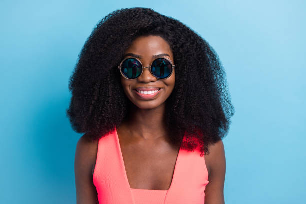 Street-Style Approved: The ‘Bold Bang’ & Kinky Straight Combo That’s Taking Over 2026 Fashion
